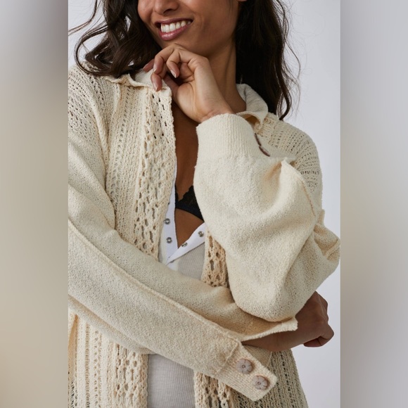 StitchDrop Sunlight Sandcastle Sweater